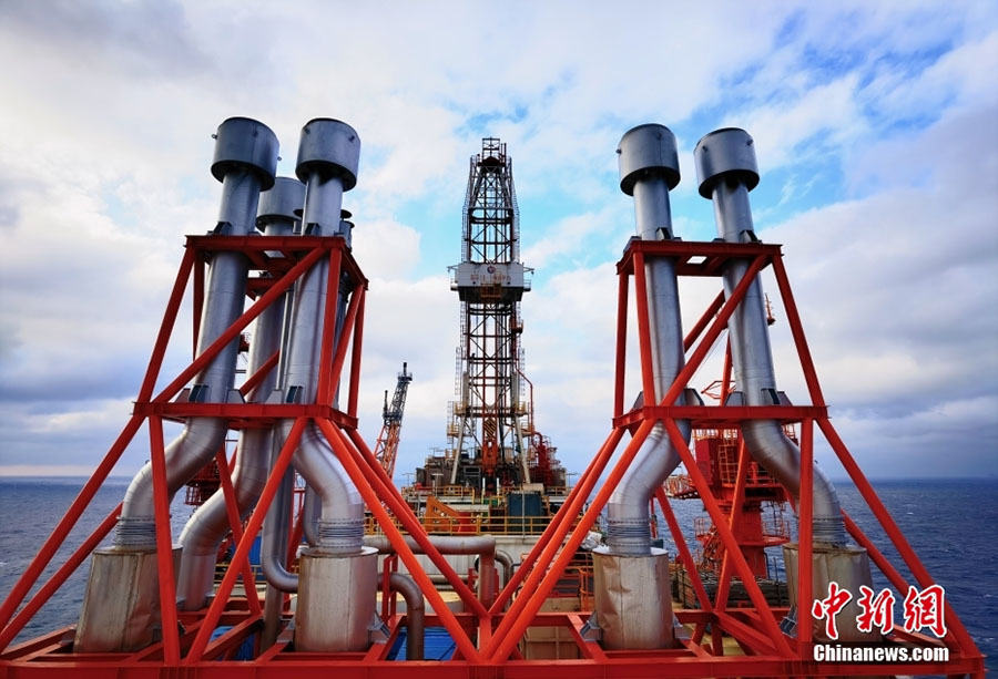 CNOOC Enping 15-1 те??з м?най ?нд?ру платформасы жа?ын арада ?ске ?осылады