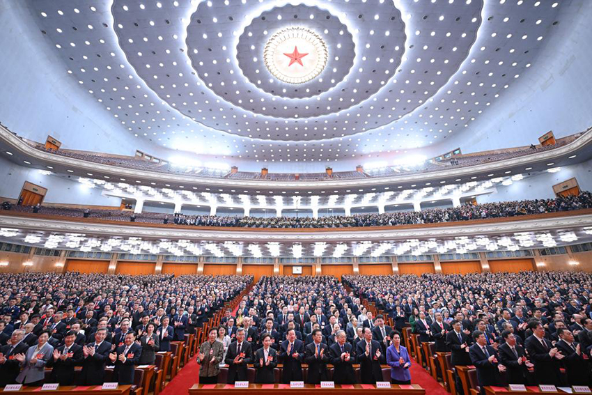 Мемлекетт?к XIV Халы? ??рылтайыны? ?ш?нш? сессиясыны? жабылу жиналысы ?тт?