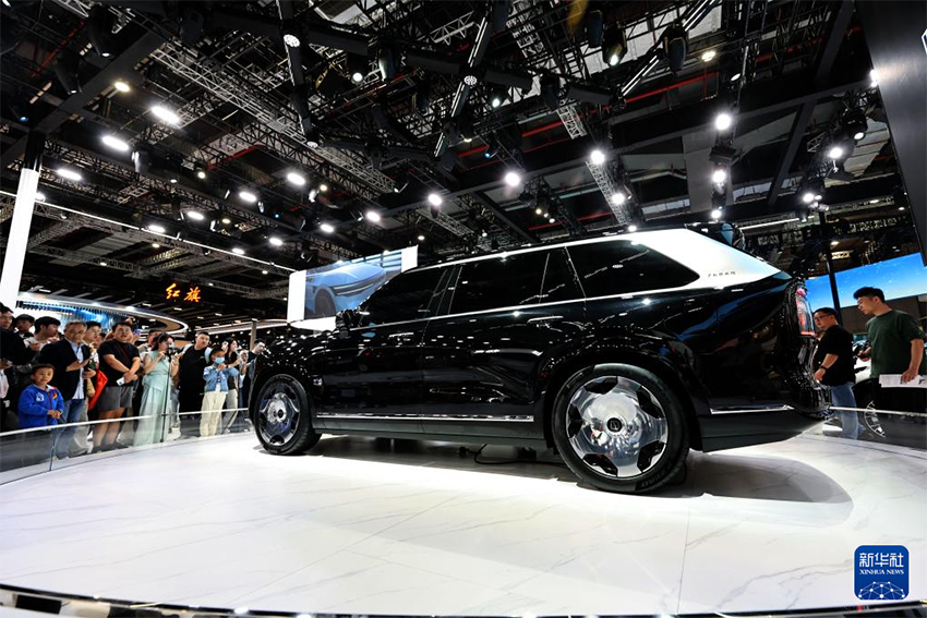 2025 Шанхай Авток?л?к к?рмес?: ?ытайлы? авток?л?к брендтер? ж?рт назарын аударды