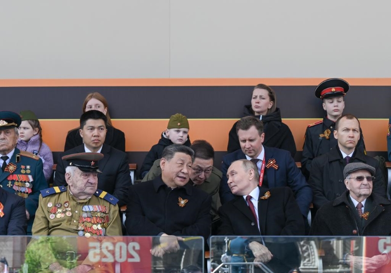 ?ХР Т?ра?асы Си Цзиньпин Ресейд?? Ке?ес Ода?ыны? ?лы Отан со?ысы же??с?н?? 80 жылды?ын еске алу мерекес?не ?атысты