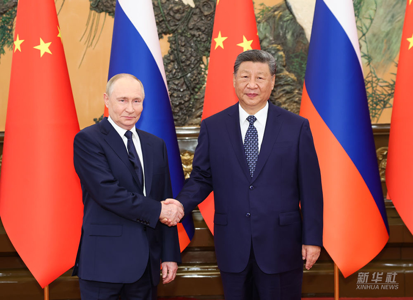 Си Цзиньпин Ресей Президент? Владимир Путинмен кел?сс?здер ж?рг?зд?